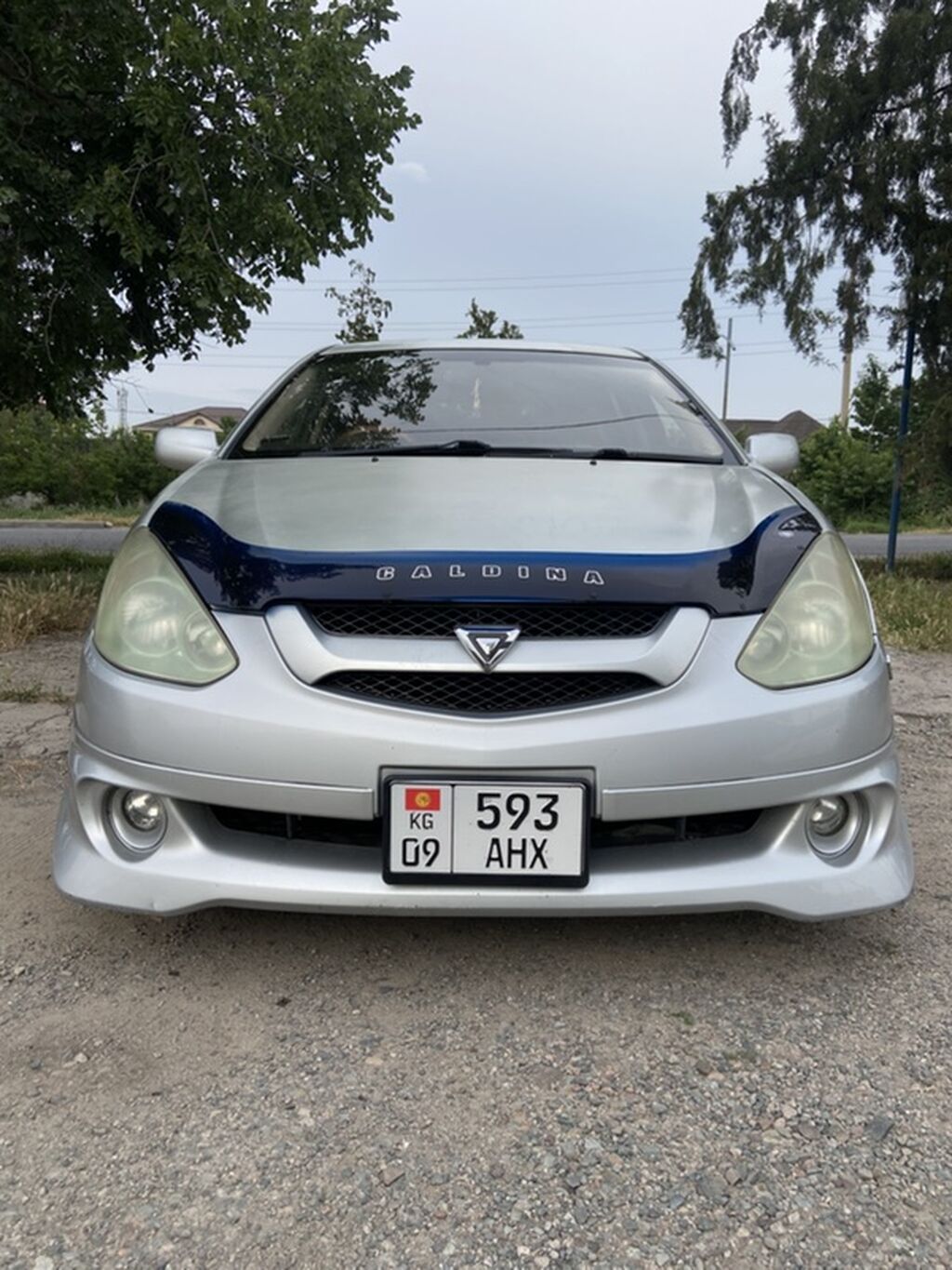 Toyota Caldina: 2003 г., 2 л, Автомат, Бензин, Универсал: фото 1