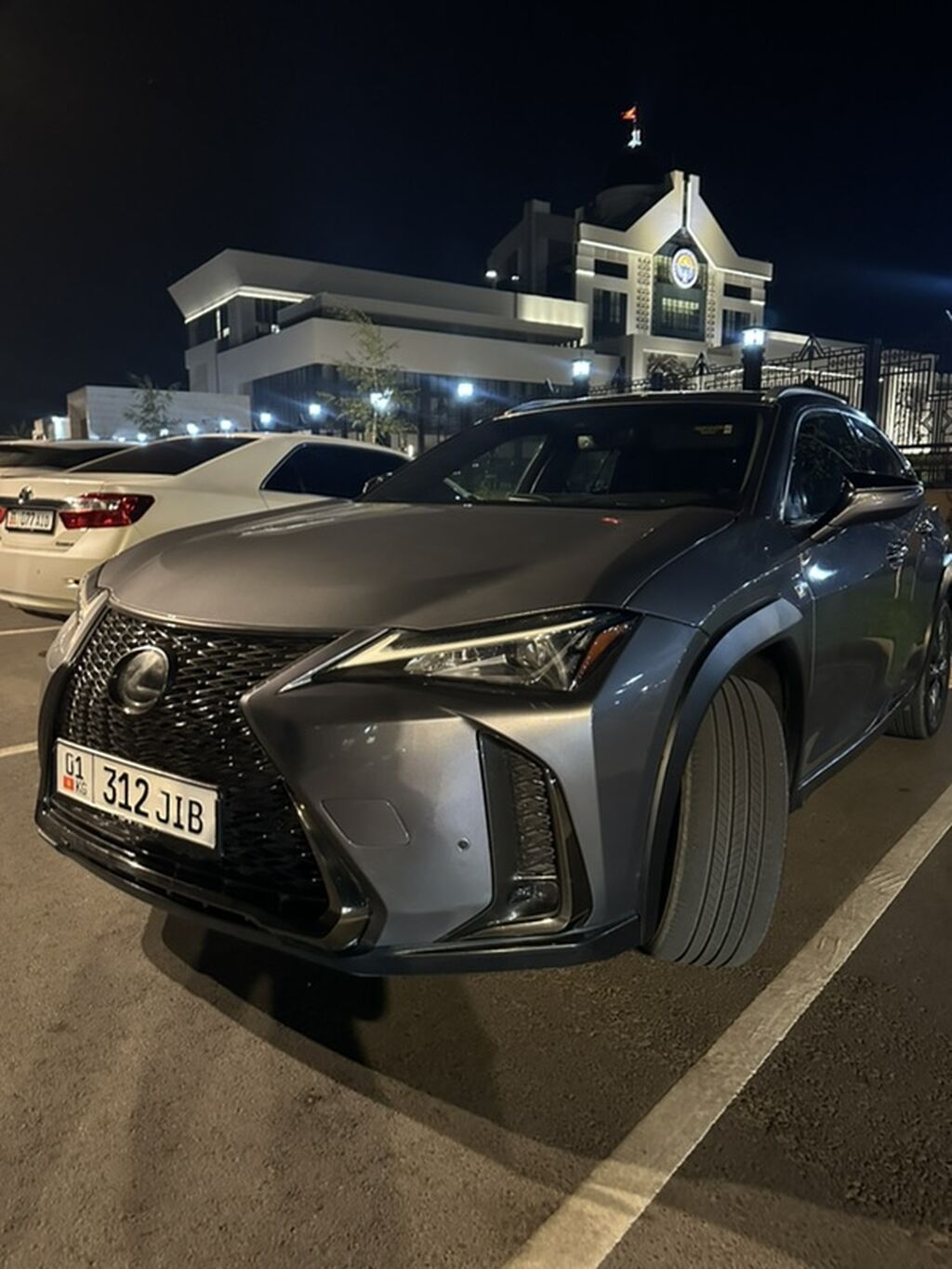 Lexus UX: 2019 г., 2 л, Автомат, Бензин, Кроссовер: фото 3