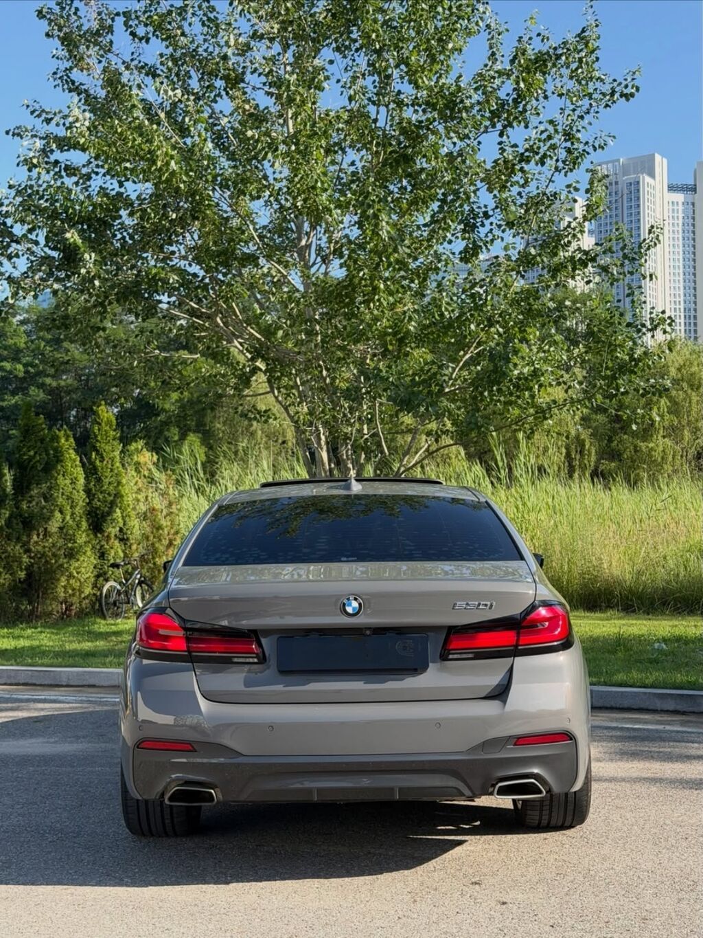BMW 5 series: 2021 г., 2 л, Автомат, Бензин, Седан: фото 3