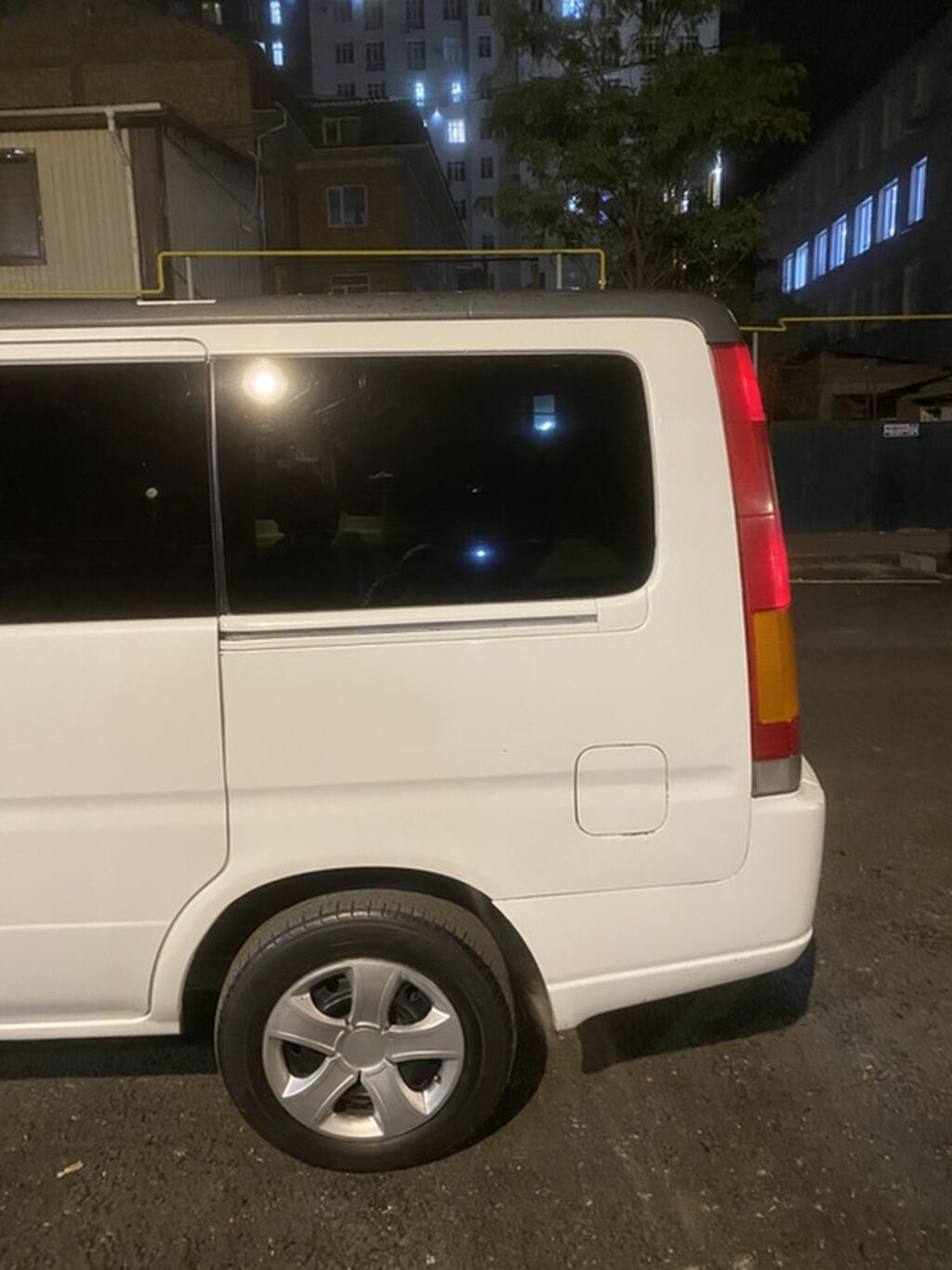 Honda Stepwgn: 2000 г., 2 л, Автомат, Бензин, Минивэн: фото 5