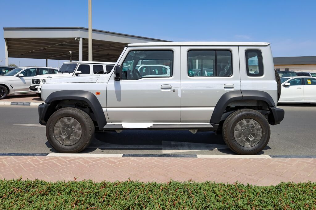 Suzuki Jimny: 2026 г., 1.5 л, Внедорожник: фото 4