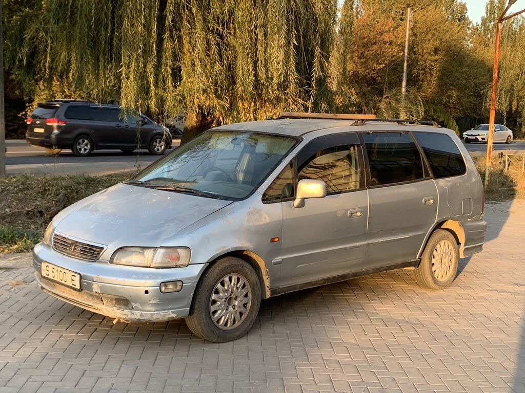 Honda Odyssey: 1997 г., 2.3 л, Автомат, Бензин, Минивэн: фото 2