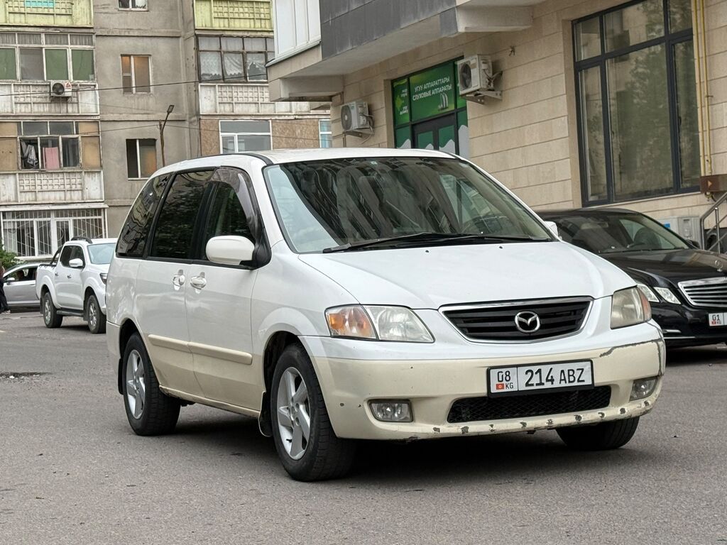 Mazda MPV: 2000 г., Автомат, Бензин, Минивэн: фото 1