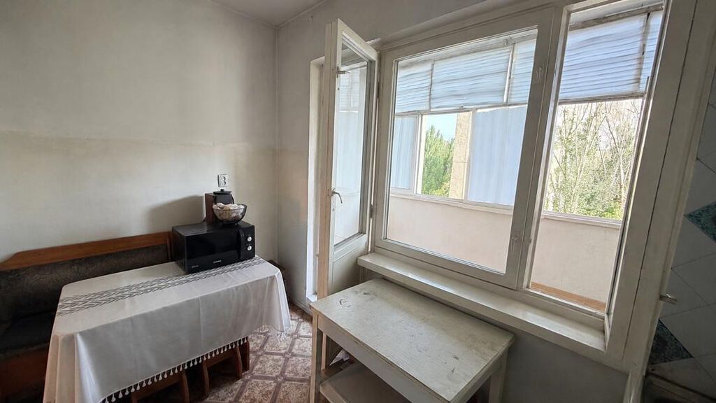 3 комнаты, 34 м², 105 серия, 4 этаж