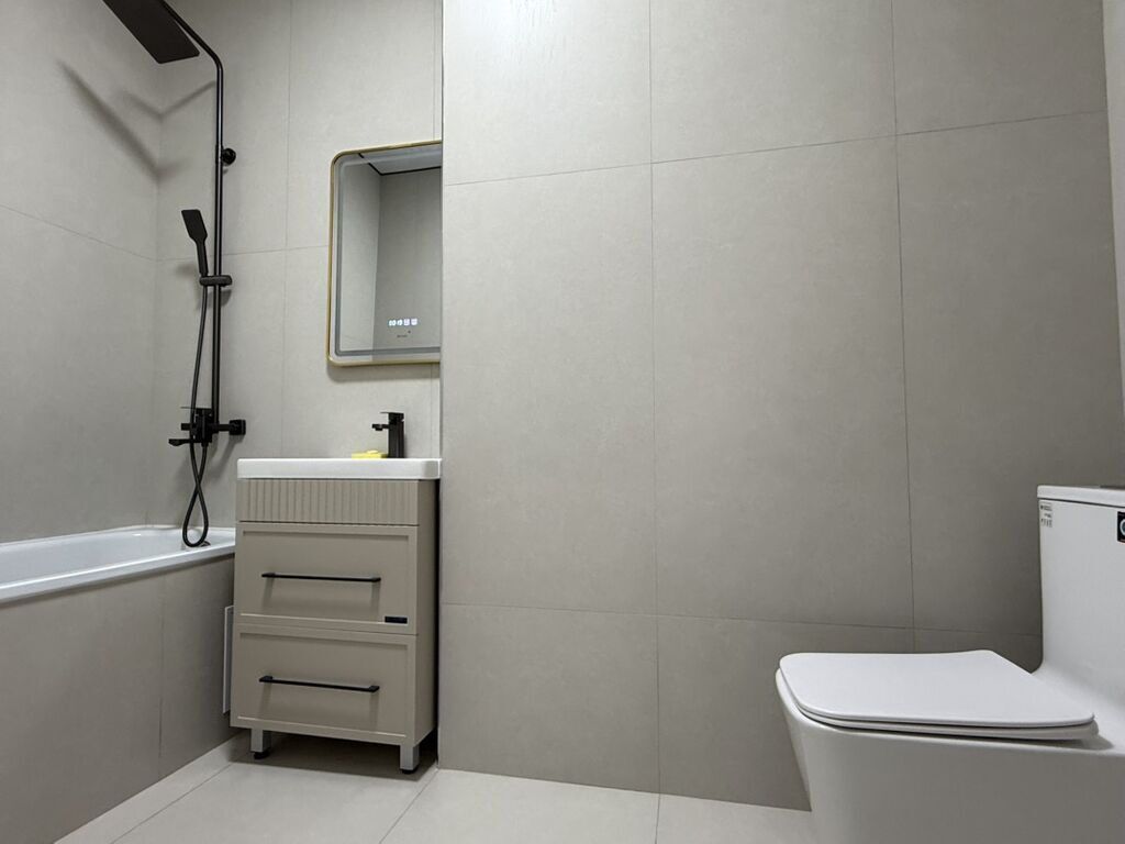 2 комнаты, 60 м², Асанбай мкр Элитка, 8 этаж, Дизайнерский ремонт: фото 3