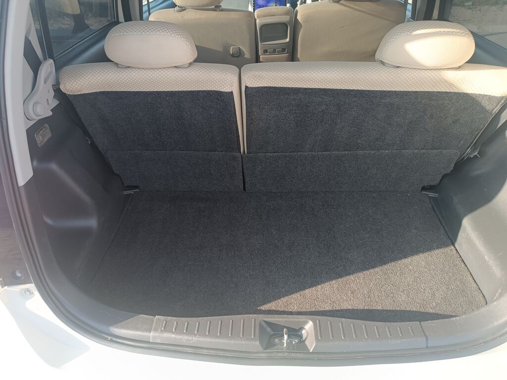 Toyota Passo: 2008 г., 1.3 л, Автомат, Бензин, Хэтчбэк: фото 6