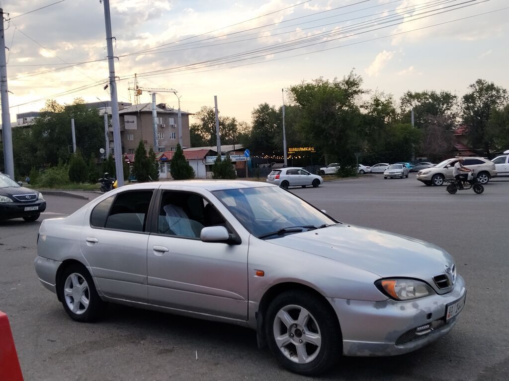 Nissan Primera: 1999 г., 2 л, Автомат: фото 2
