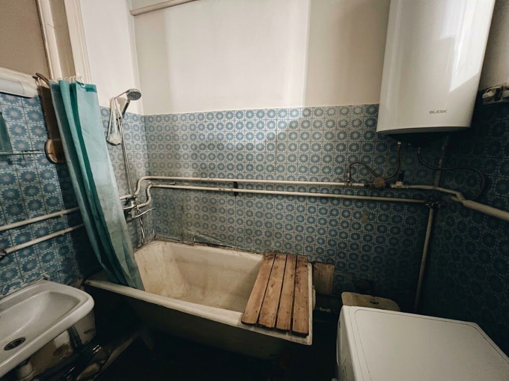2 комнаты, 49 м², Молодая Гвардия Сталинка, 1 этаж, Старый ремонт: фото 6