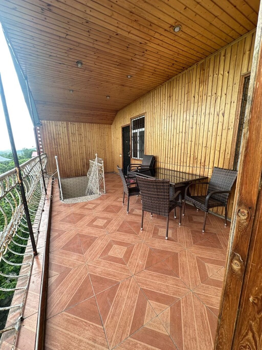 7 otaqlı, 5 kv. m, Yeni təmirli