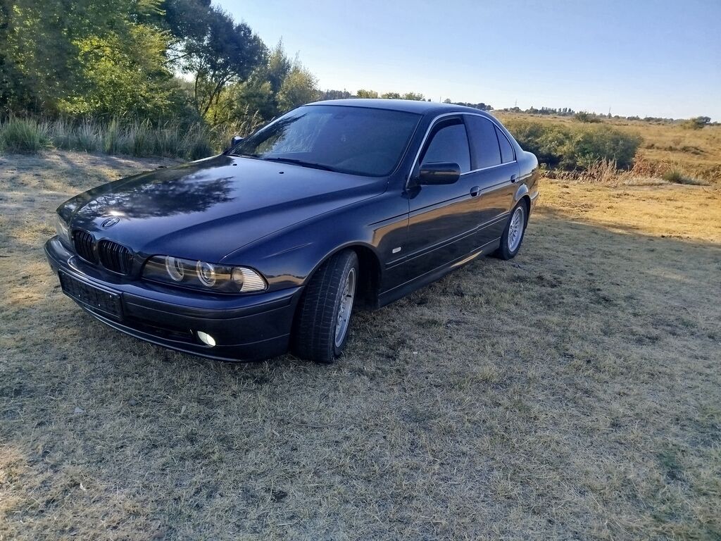 BMW 5 series: 2002 г., 2.5 л, Механика, Бензин, Седан: фото 5