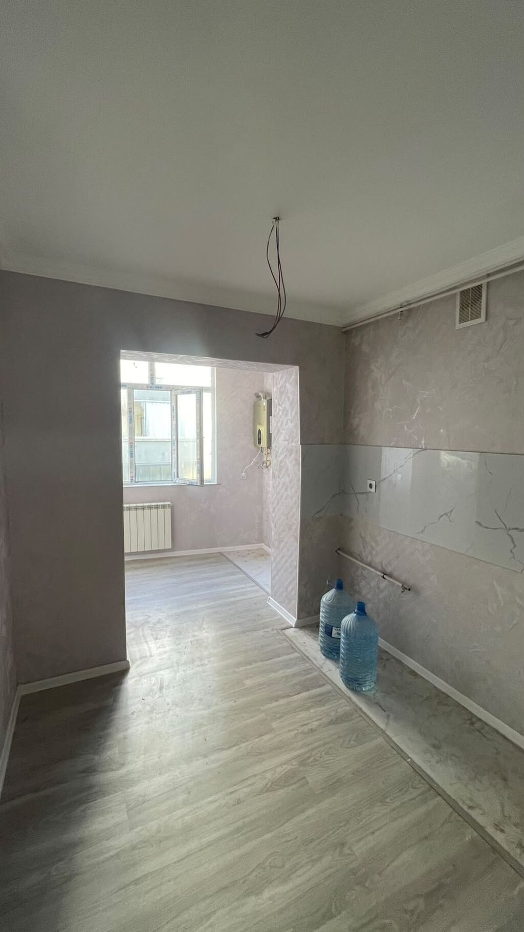 2-room old-build apartment for sale in Yeni Yasamal, 65 m², 178 000 AZN, photo 5 / 12