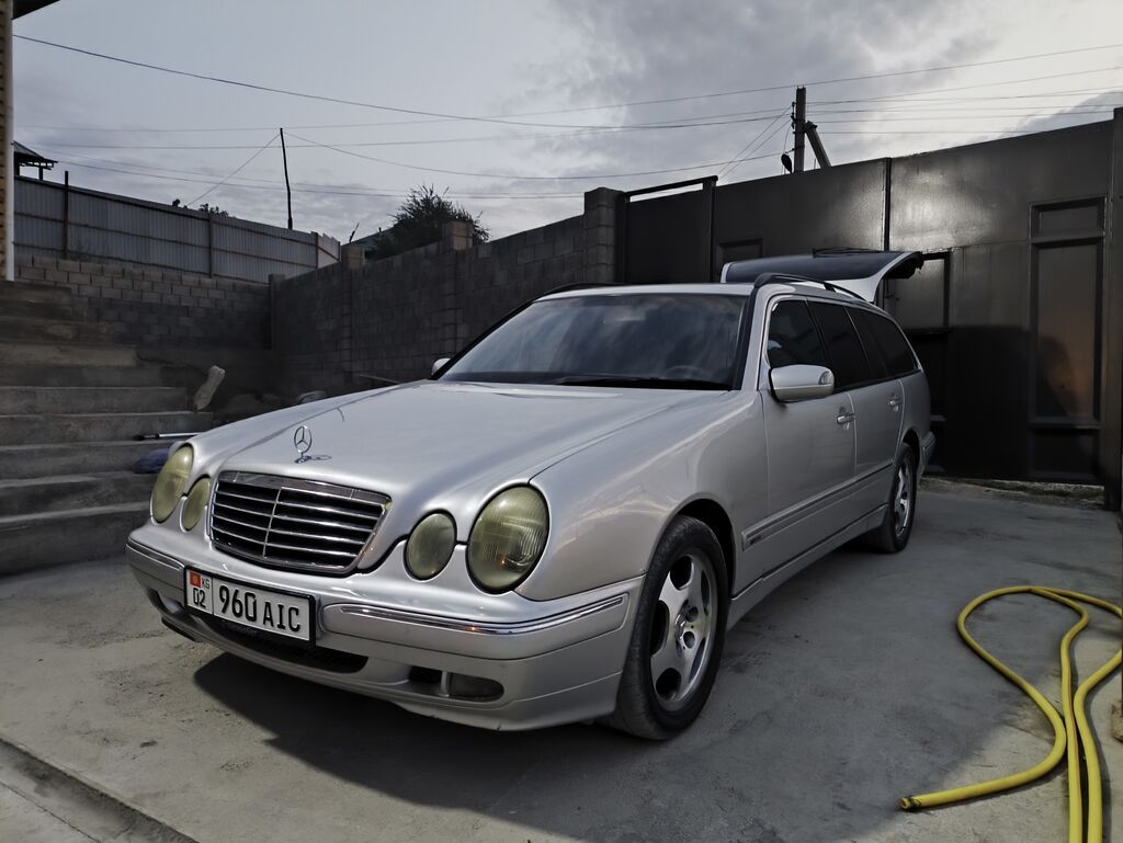 Mercedes-Benz E-Class: 2002 г., 2.7 л, Автомат, Дизель, Универсал: фото 3