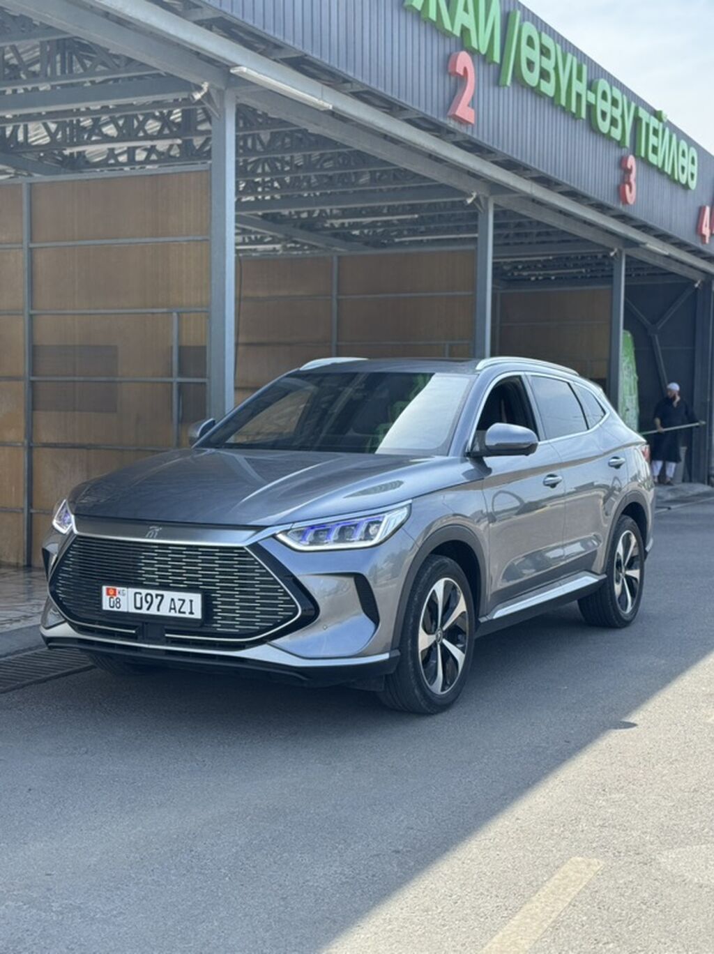 BYD Song Plus: 2023 г., 1.5 л, Автомат, Гибрид, Кроссовер: фото 8