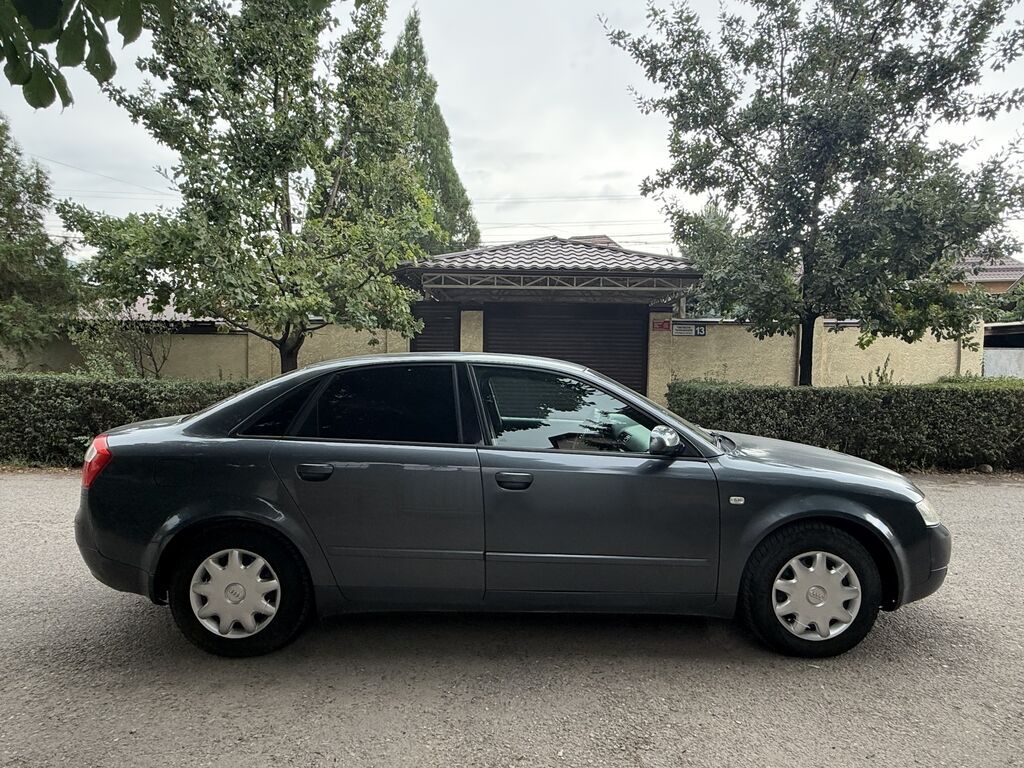 Audi A4: 2002 г., 2 л, Автомат, Бензин, Седан: фото 7