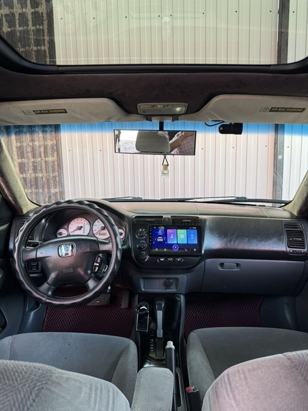 Honda Civic: 2002 г., 1.7 л, Автомат, Бензин, Седан: фото 2