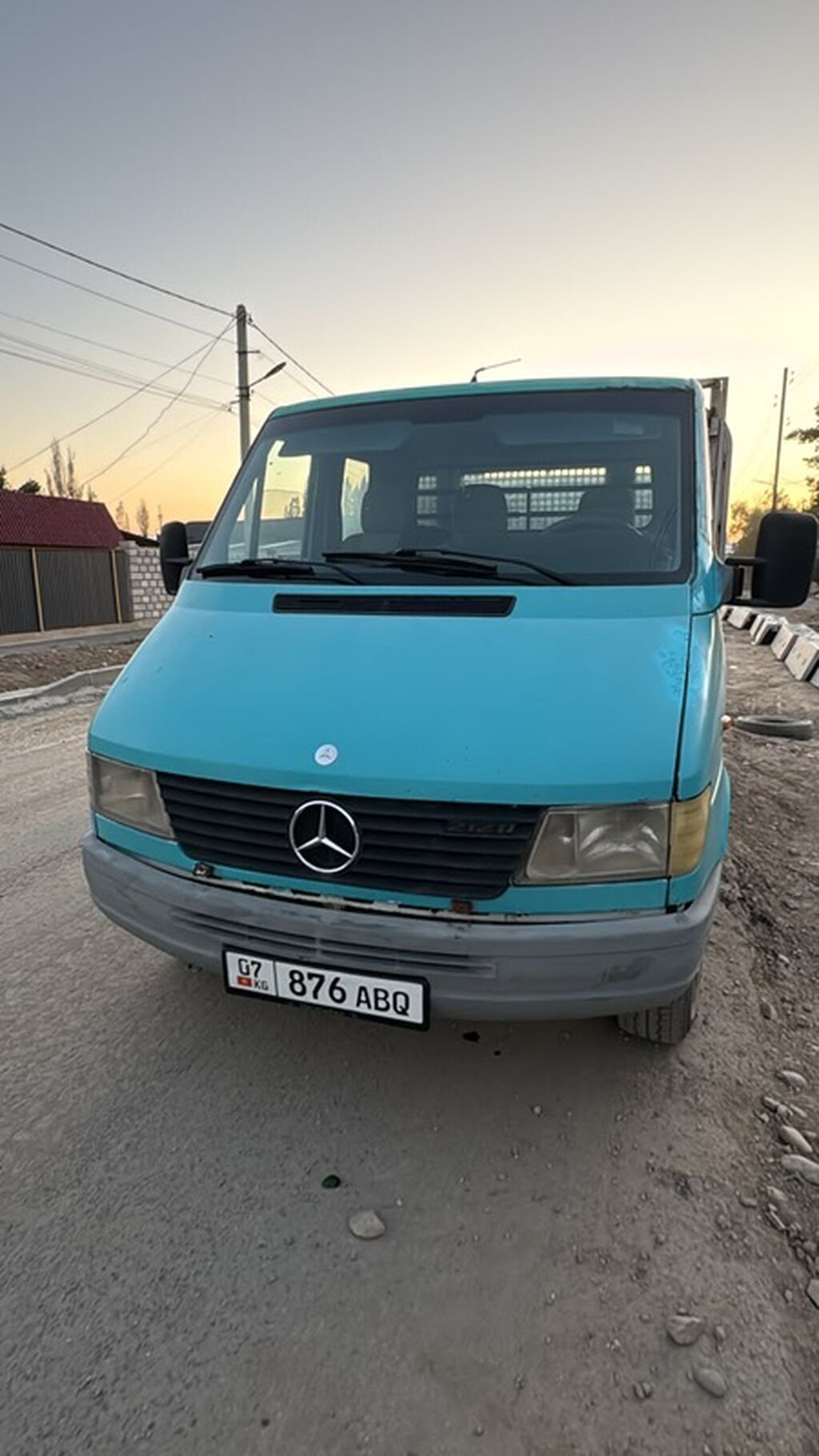 Грузовой фургон Mercedes-Benz Sprinter (двухрядная кабина, бортовая: фото 3
