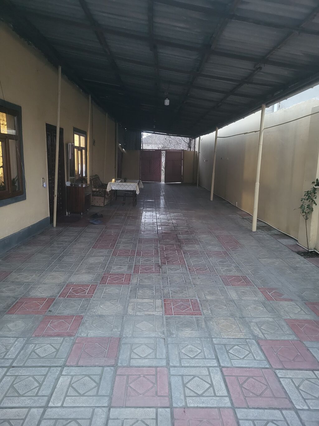 8 otaq, 7 kv. m, Orta təmir