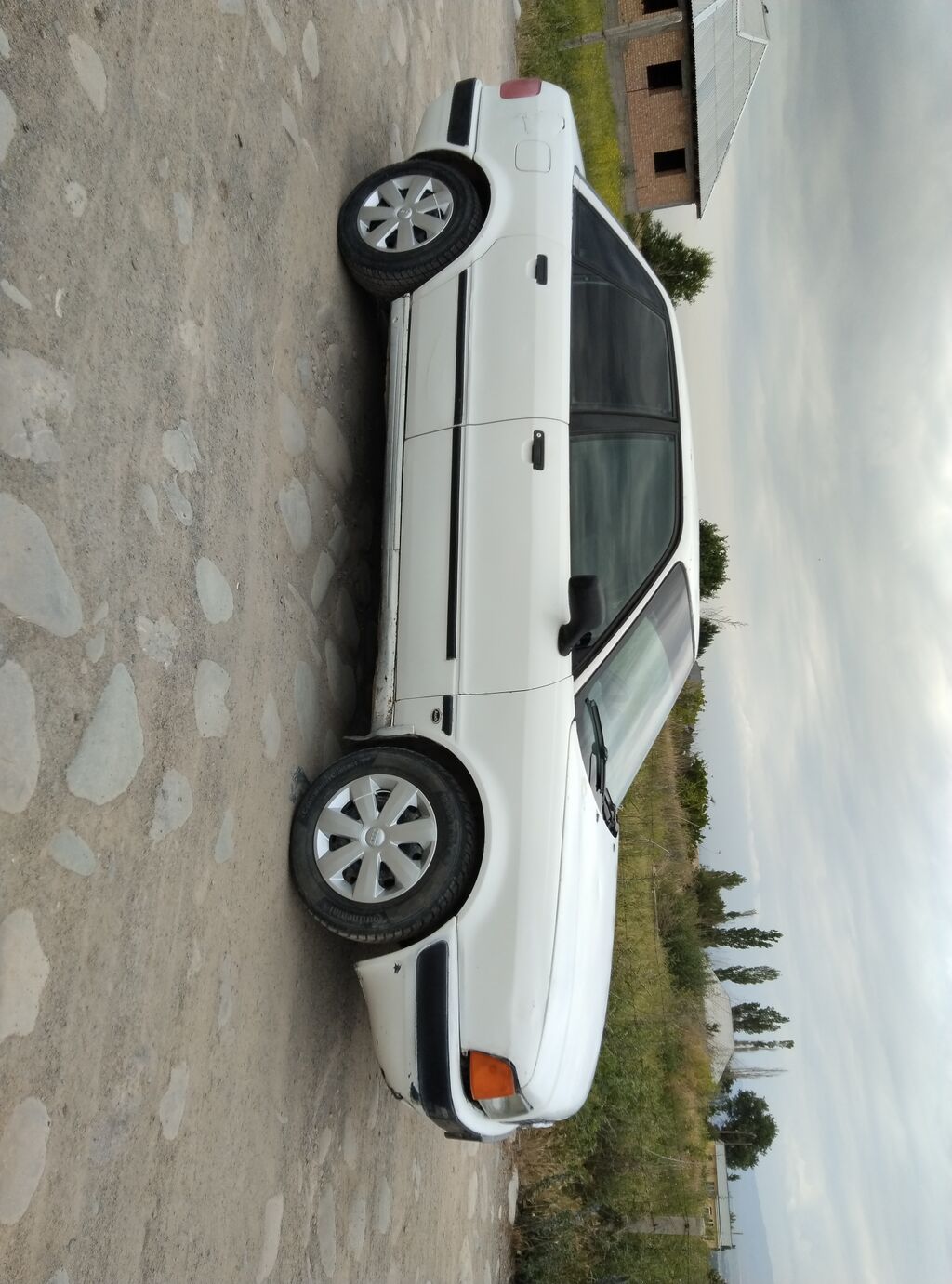 Audi 80