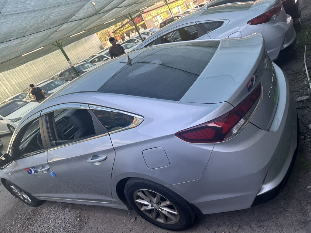 Hyundai Sonata: 2020 г., 2 л, Автомат, Газ, Седан: фото 2