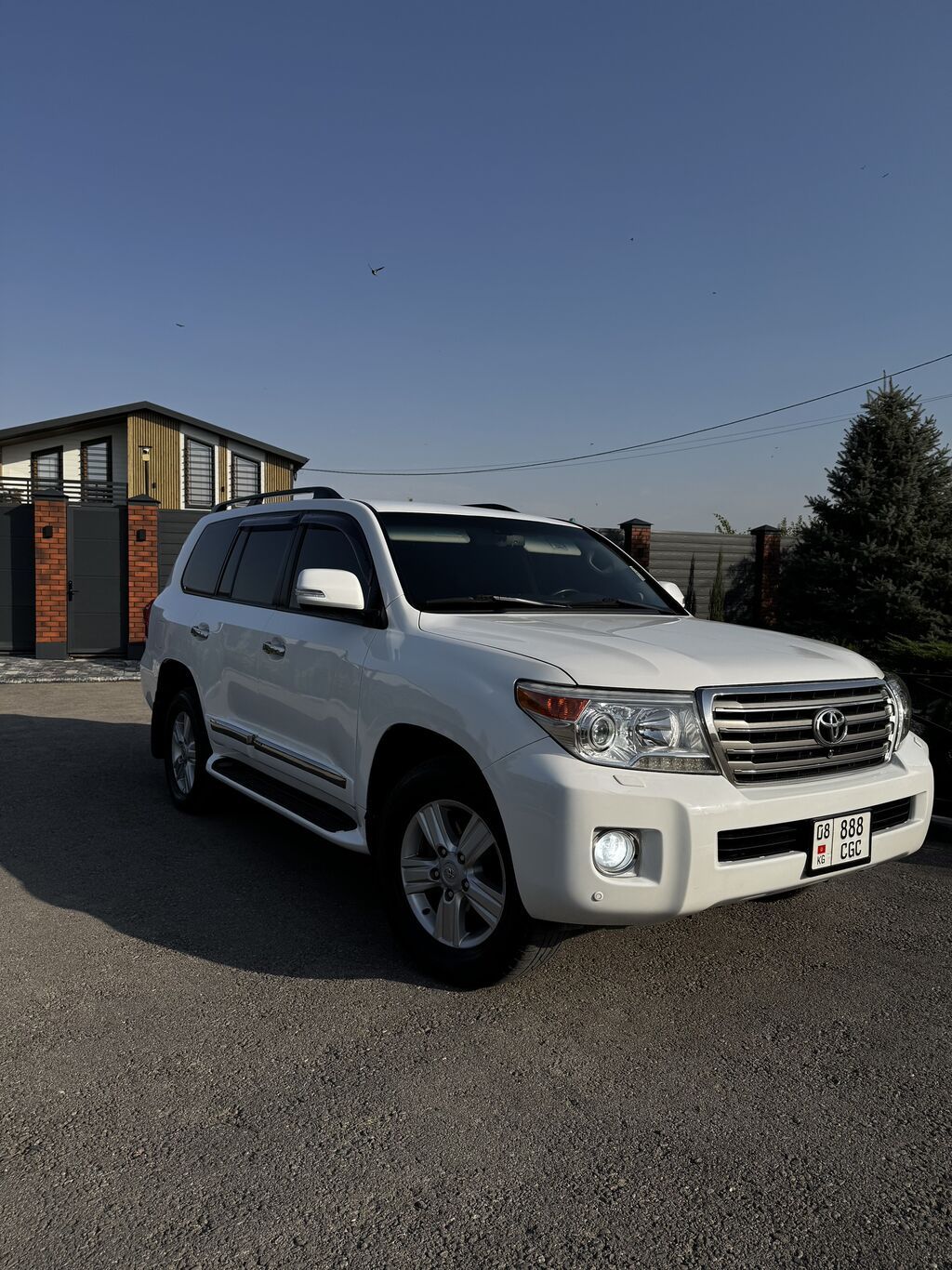 Toyota Land Cruiser: 2012 г., 4.6 л, Автомат, Газ: фото 4