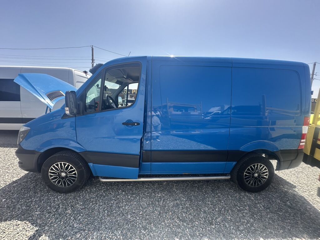 Продаёт Спритер коробка автомат, дизель 2.2, печка, кондиционер: фото 4