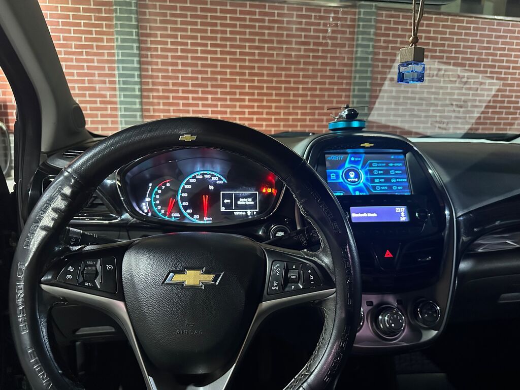 Chevrolet Spark: 2017 г., 1 л, Автомат, Бензин, Хэтчбэк: фото 5