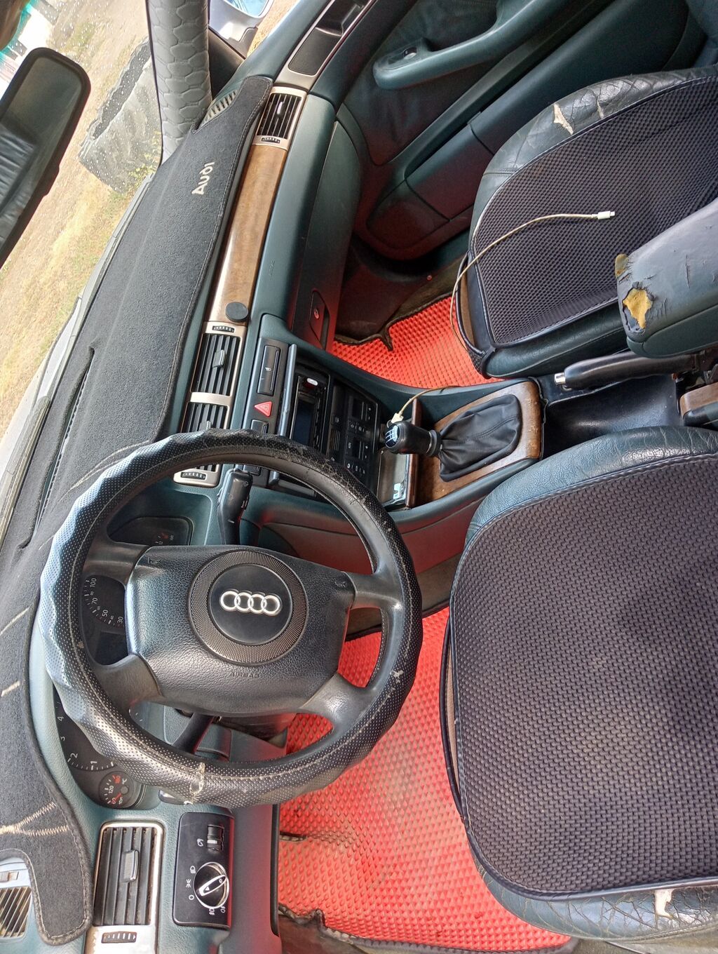 Audi A6: 1998 г., Бензин, Седан: фото 5