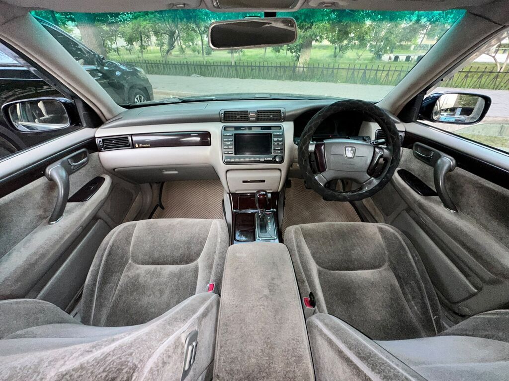 Toyota Crown: 2003 г., 3 л, Автомат, Бензин, Седан: фото 7