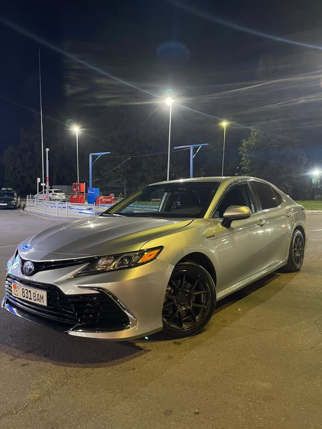 Toyota Camry: 2020 г., 2.5 л, Автомат, Гибрид, Седан: фото 6
