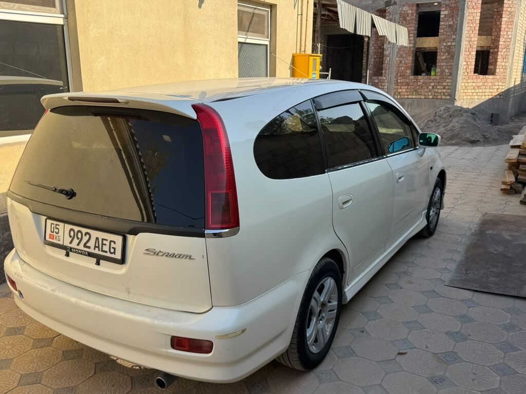 Honda Stream: 2001 г., 2 л, Автомат, Минивэн: фото 5
