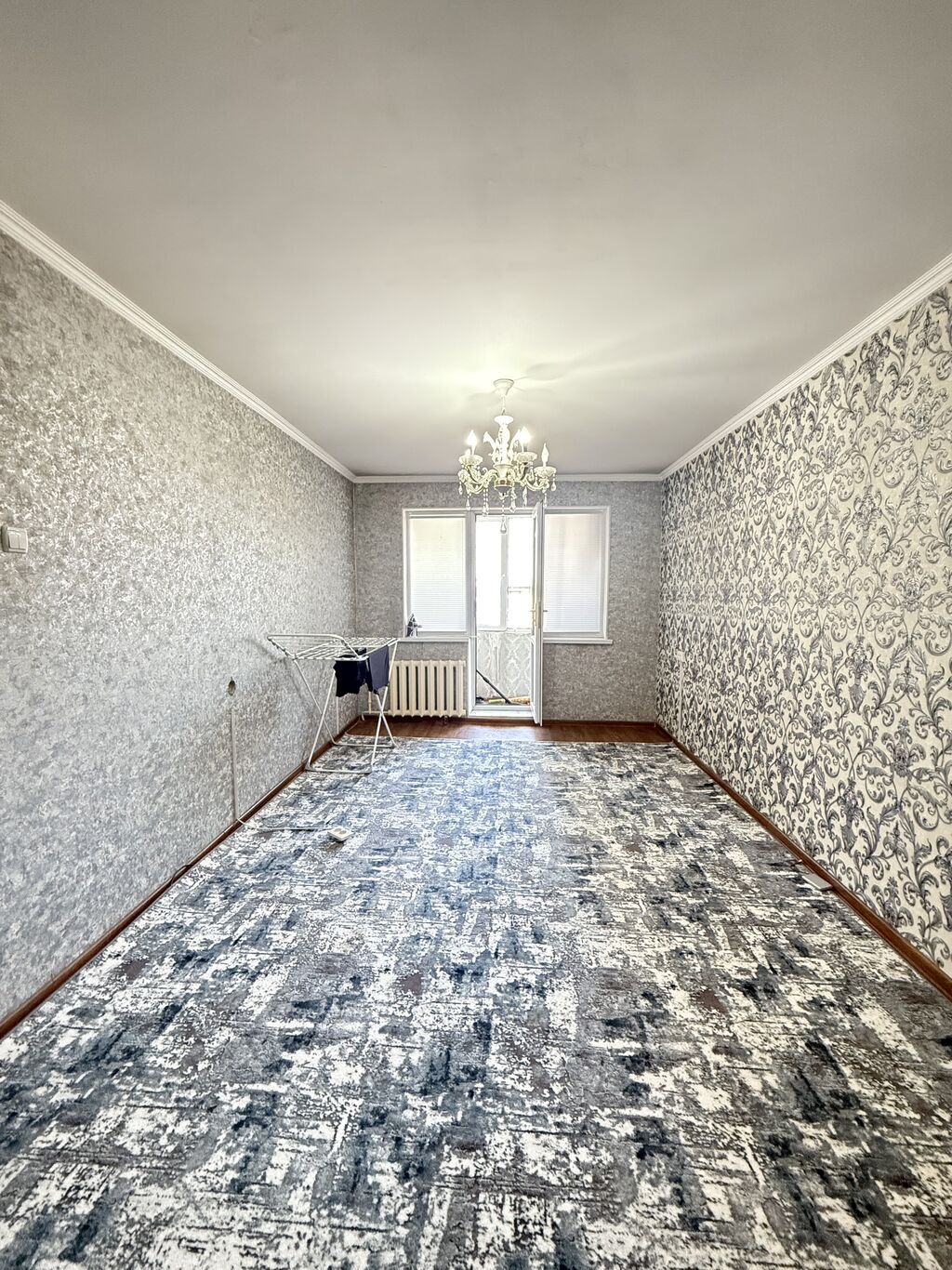 3 комнаты, 58 м², Дордой Плаза ТРЦ 104 серия, 5 этаж, Косметический ремонт: фото 1