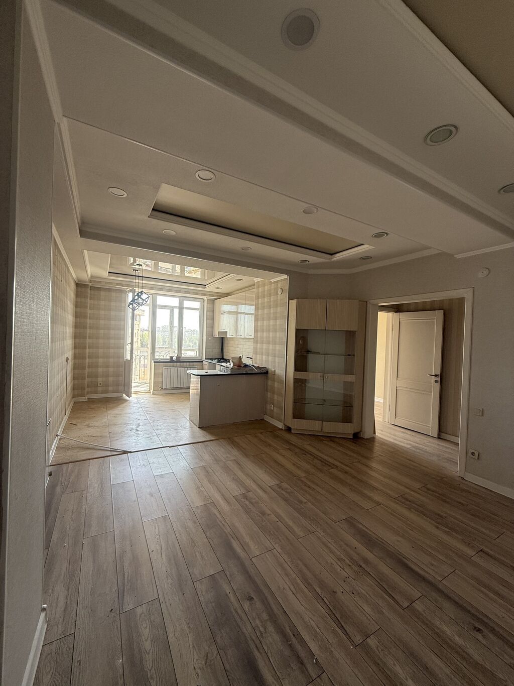 2 комнаты, 54 м², Асанбай мкр Элитка, 10 этаж, Косметический ремонт: фото 2