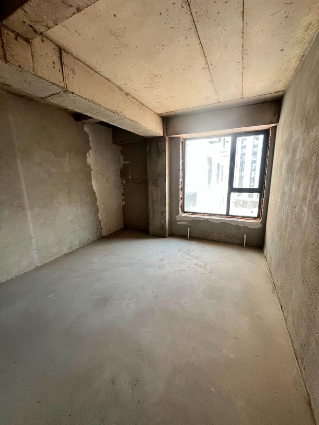 3 комнаты, 85 м², Дордой Моторс рынок Элитка, 5 этаж, ПСО (под самоотделку): фото 2