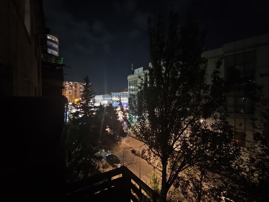 Bakı, 8-ci kilometr, 4 otaqlı, Köhnə tikili, m. Neftçilər, 80 kv. m