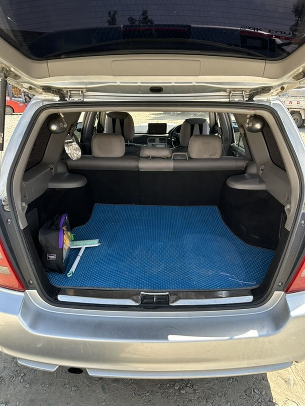 Subaru Forester: 2003 г., 2 л, Автомат, Бензин, Универсал: фото 8