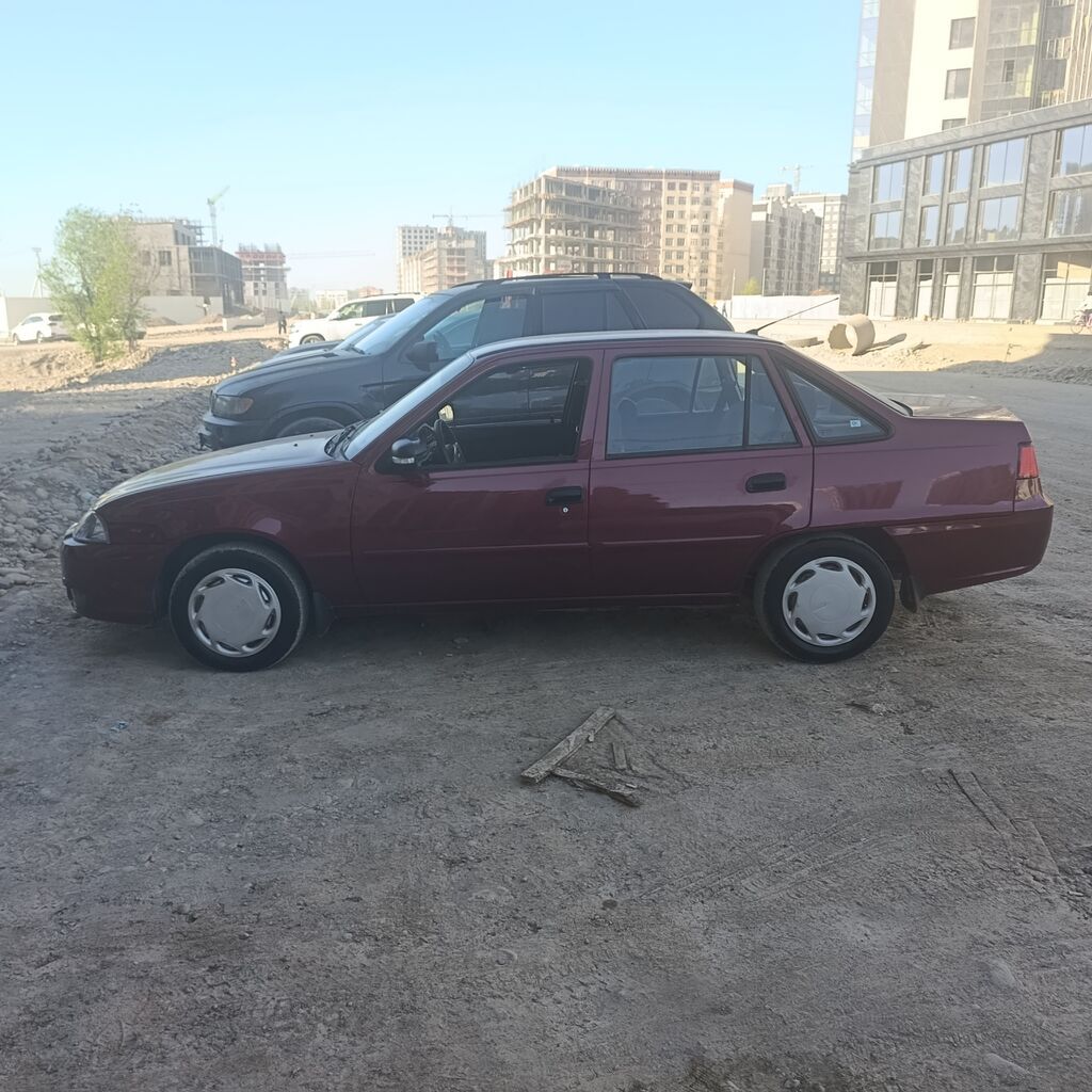 Daewoo Nexia: 2012 г., 1.5 л, Механика, Бензин, Седан: фото 4