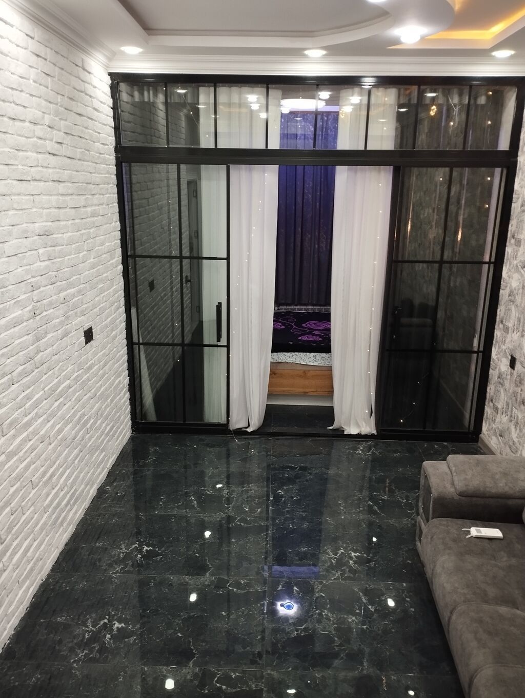6-cı mikrorayon, 2 otaqlı, Yeni tikili, m. 20 Yanvar, 50 kv. m