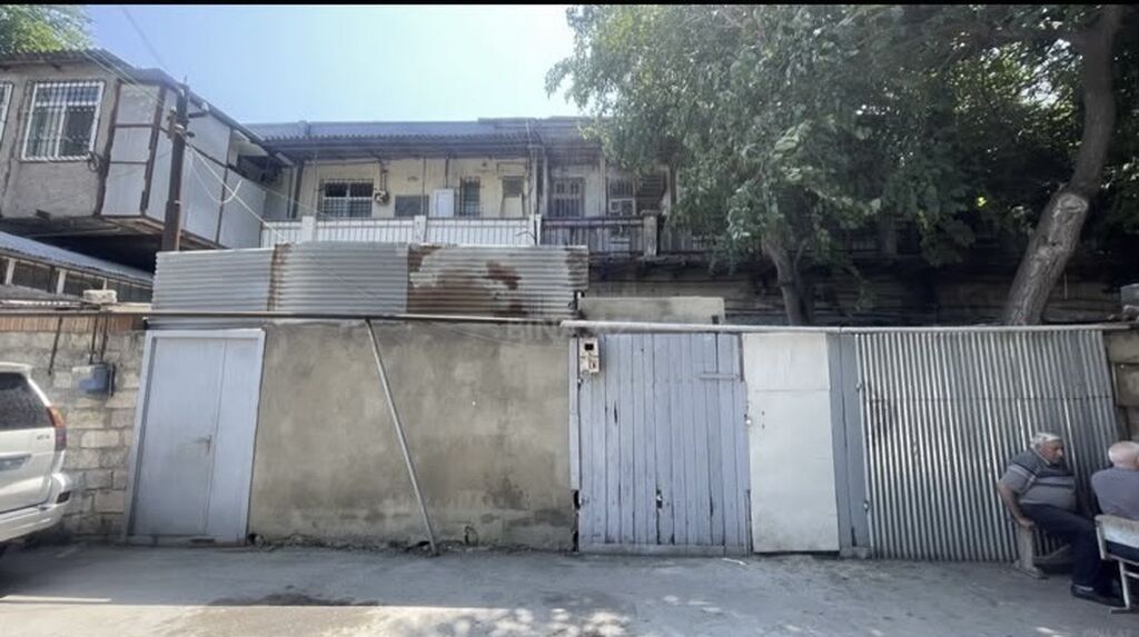 Bakı, Montin, 2 otaqlı, Köhnə tikili, m. Nəriman Nərimanov, 79 kv. m