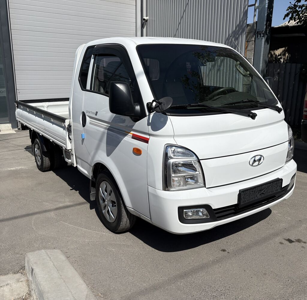 Hyundai Porter: 2019 г., 2.5 л, Типтроник, Дизель, Бус: фото 1
