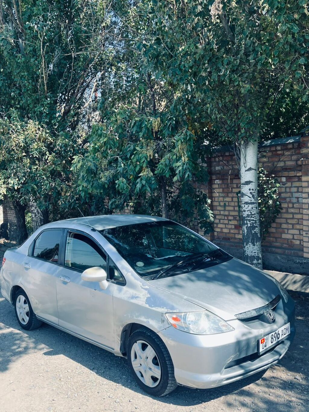 Honda Fit Aria: 2004 г., 1.5 л, Вариатор, Бензин, Седан: фото 2