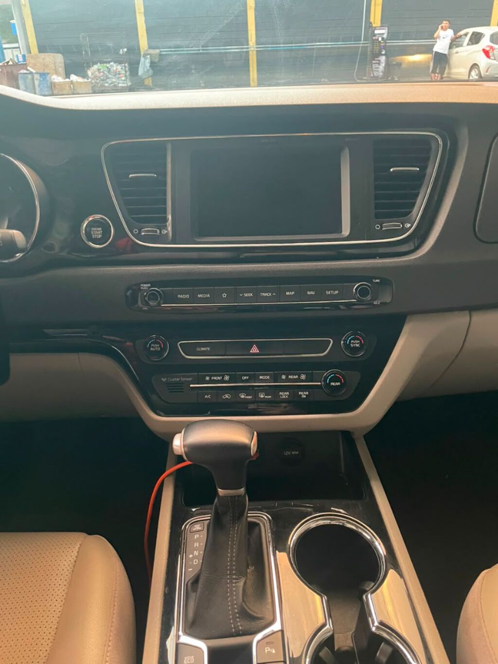 Kia Carnival: 2019 г., 2.2 л, Автомат, Дизель, Минивэн: фото 6