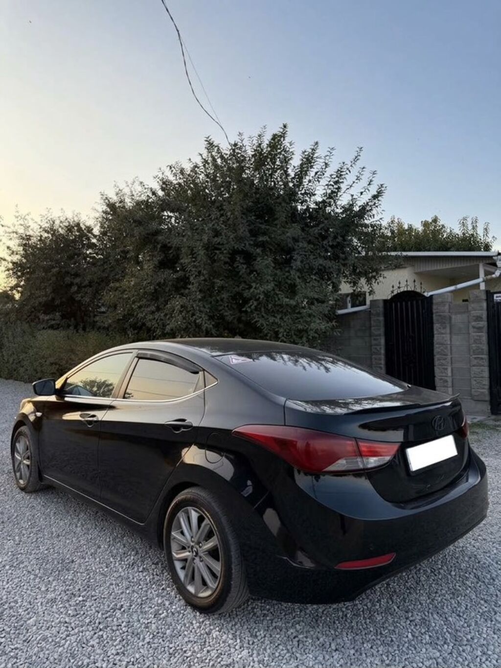 Hyundai Elantra: 2015 г., Автомат, Бензин, Седан: фото 7