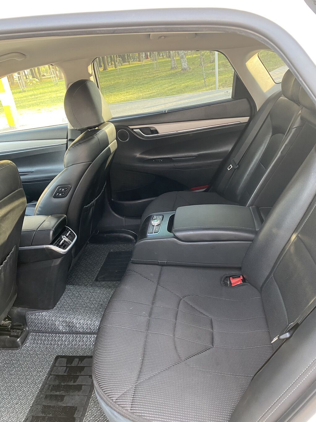 Hyundai Grandeur: 2021 г., 3 л, Автомат, Бензин, Седан: фото 6