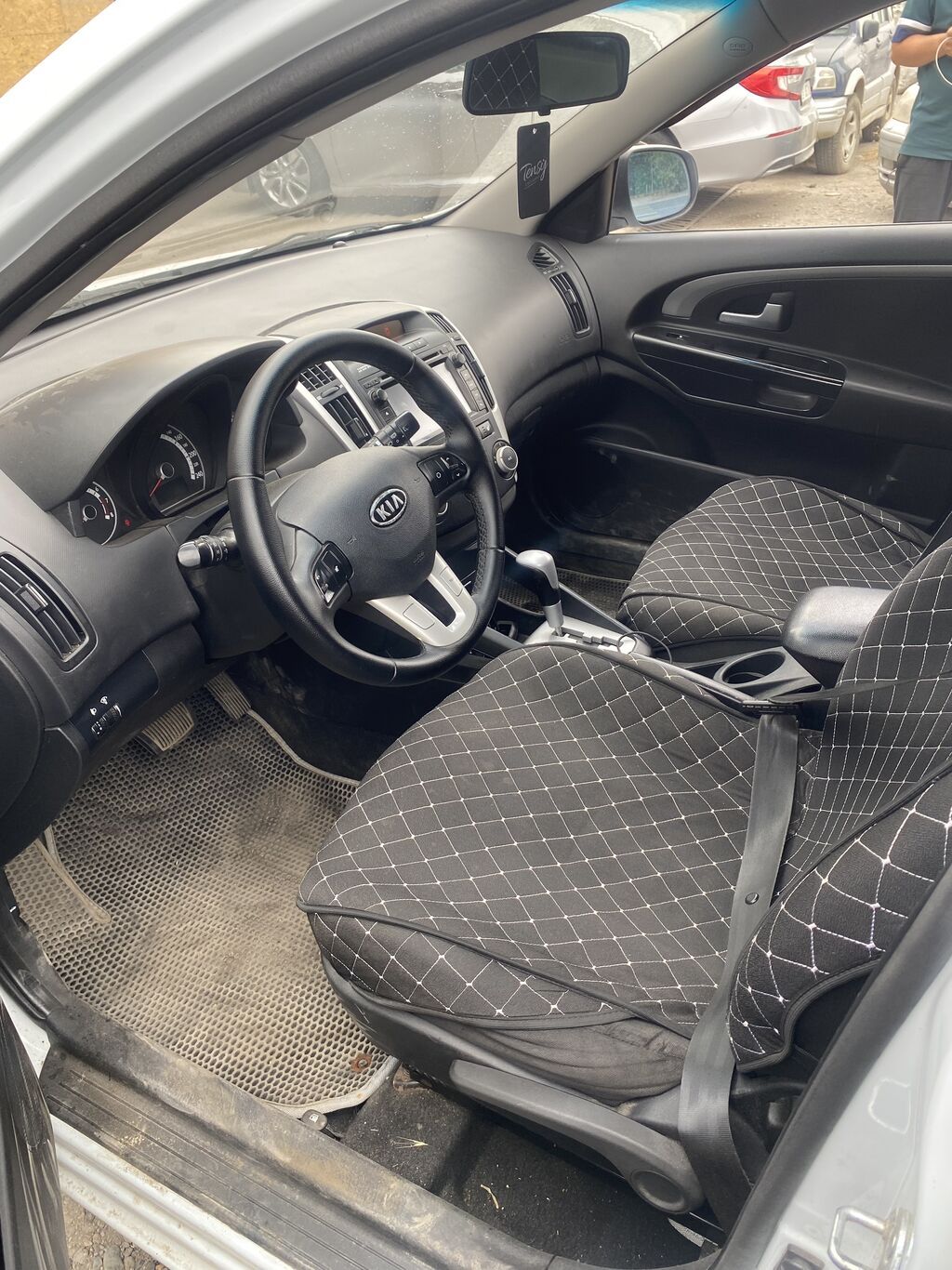 Kia Ceed: 2010 г., 1.6 л, Автомат, Бензин, Универсал: фото 5
