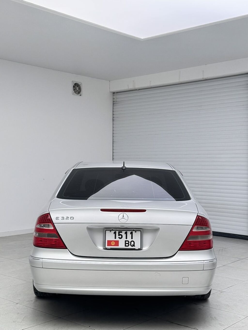 Mercedes-Benz E-Class: 2003 г., 3.2 л, Автомат, Бензин, Седан: фото 6