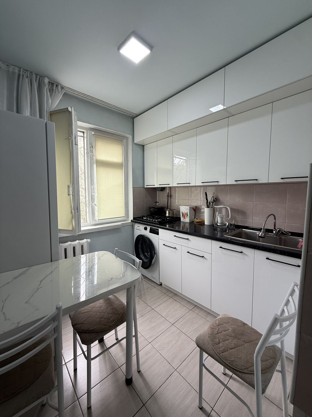 1 комната, 32 м², 9 мкр 104 серия, 1 этаж, Косметический ремонт: фото 1