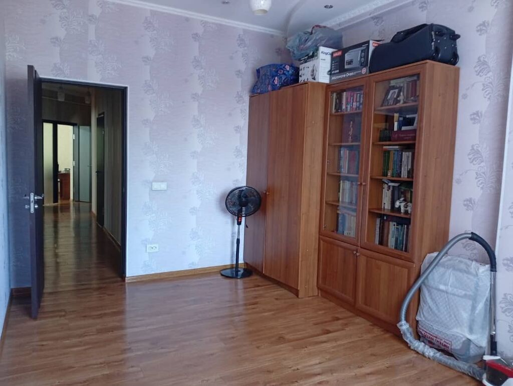 3 комнаты, 100 м², Ала-Арча ТРЦ Элитка, 2 этаж, Евроремонт: фото 2