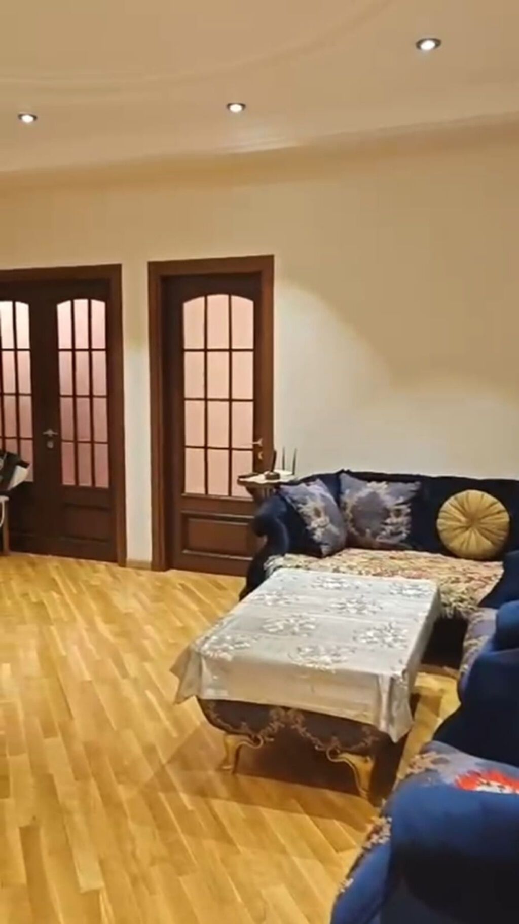 3 otaqlı, Yeni tikili, 157 kv. m