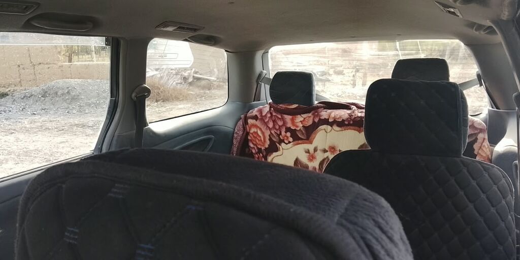 Toyota Estima: 2000 г., 3 л, Автомат, Бензин, Минивэн: фото 6