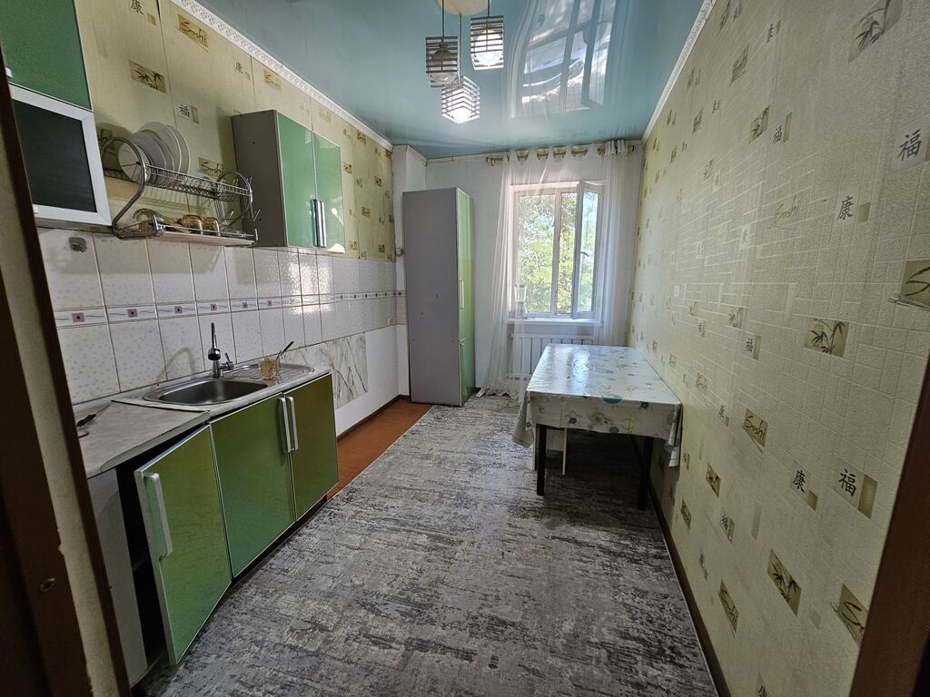 2 комнаты, 70 м², 2 этаж, Старый ремонт: фото 3